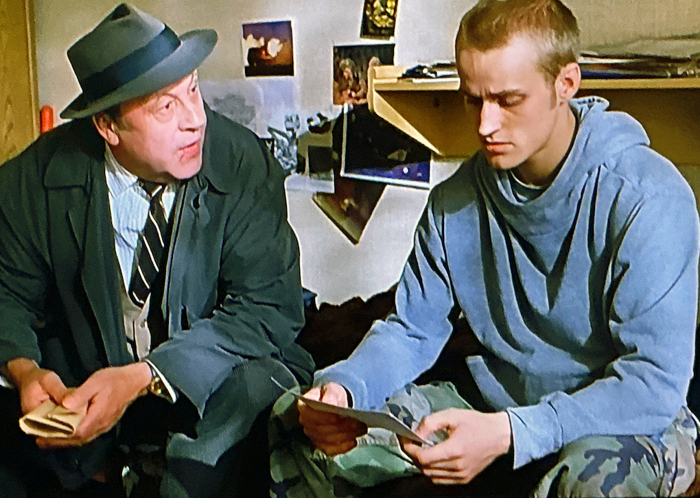 Kommissar Markowitz im Gespräch mit Alex